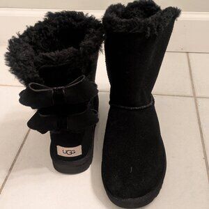 UGG Bailey Bow boots